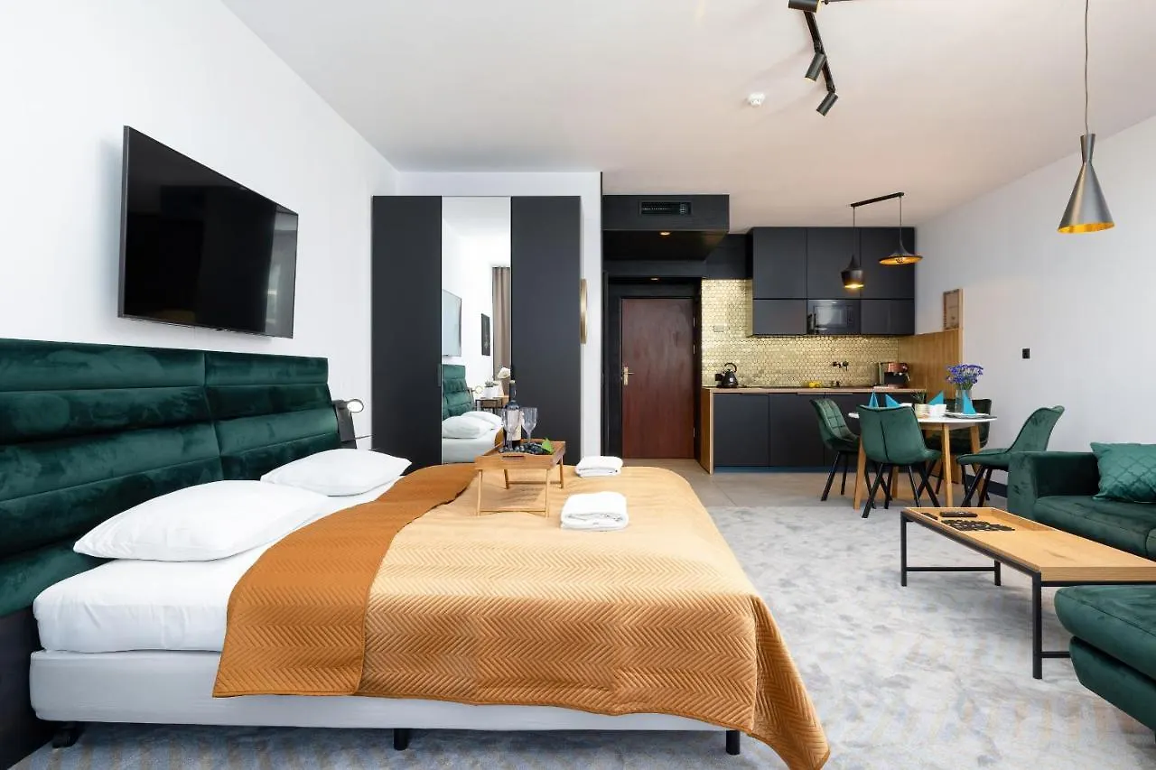 Etna Apartments Kolobrzeg By Noclegi Renters