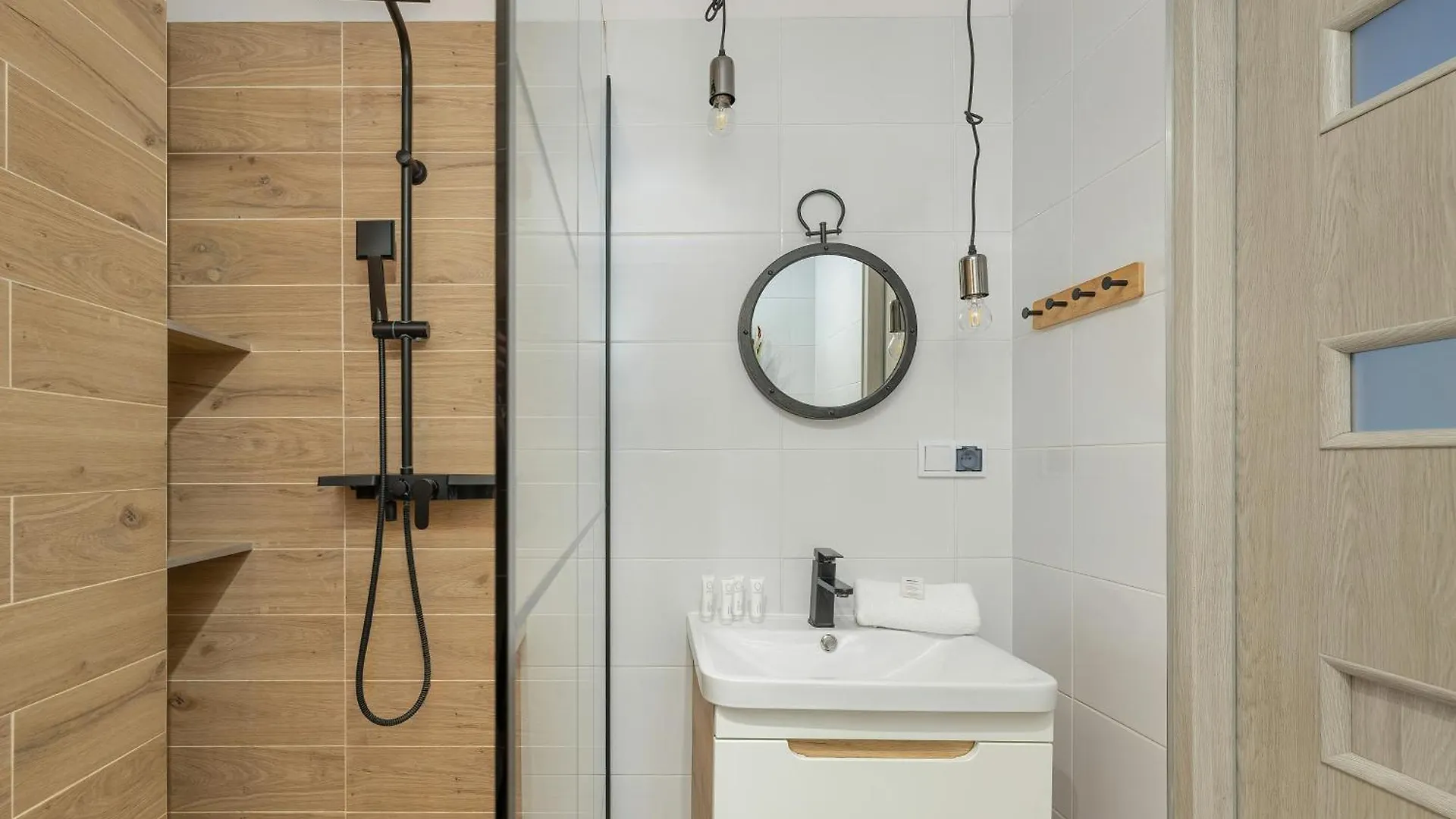 Etna Apartments Kolobrzeg By Noclegi Renters 0*,  Polen